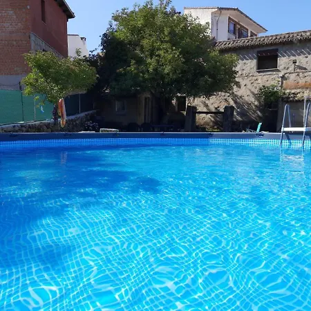 Cosy House In With Mountain View * San Bartolomé de Pinares