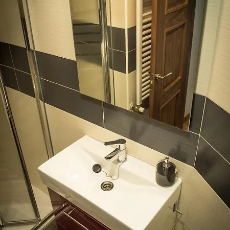 Cosy House In With Mountain View San Bartolome de Pinares