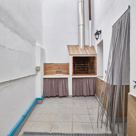 Casa de Férias Cosy House In With Mountain View San Bartolome de Pinares