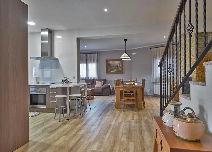 펜션 Cosy House In With Mountain View San Bartolomé de Pinares