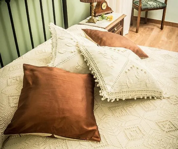 Cosy House In With Mountain View *