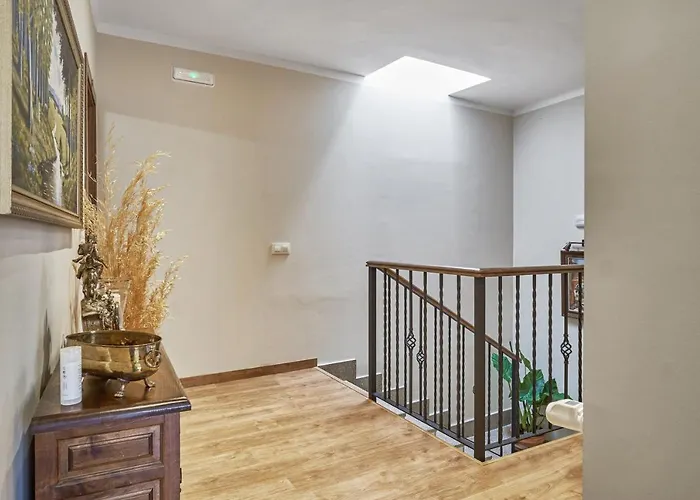 Cosy House In With Mountain View 펜션 San Bartolomé de Pinares