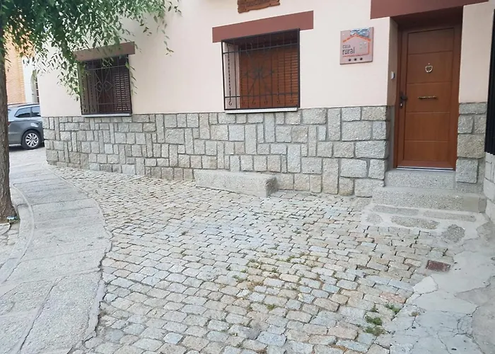 펜션 Cosy House In With Mountain View