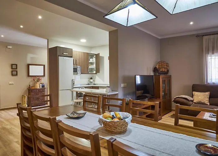 Cosy House In With Mountain View 펜션 San Bartolomé de Pinares